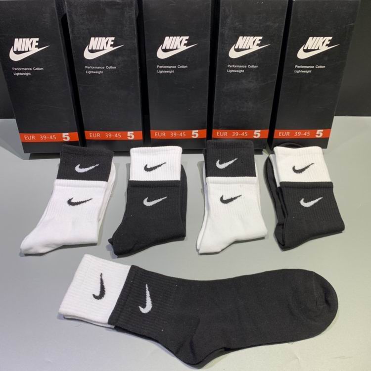 Nike socks 24